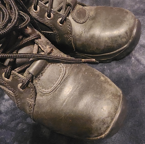 Women's Harley Davidson Boots - Picture 4 of 5